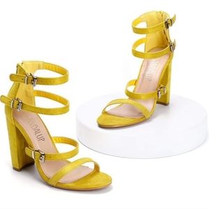💛 Strappy Sandal